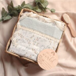 Personalisierte Geschenke für Babys, Personalisierte Geschenke für Neugeborene, Personalisierte Geschenke zur Geburt eines Kindes, Die besten Geschenke für Neugeborene, Originelle Geschenke für Babys mit Namen, Personalisierte Kinderdecke, Kinderdecke mit Namen, Personalisierte Kinderdecke mit Namen für Neugeborene, Name auf der Decke, personalisierte Decke zur Taufe oder zum Geburtstag, babydecke