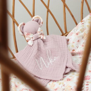 Personalisierte Geschenke für Babys, Personalisierte Geschenke für Neugeborene, Personalisierte Geschenke zur Geburt eines Kindes, Die besten Geschenke für Neugeborene, Originelle Geschenke für Babys mit Namen, Personalisierte Kinderdecke, Kinderdecke mit Namen, Personalisierte Kinderdecke mit Namen für Neugeborene, Name auf der Decke, personalisierte Decke zur Taufe oder zum Geburtstag, Personalisierte schmusetuch, schmusetuch