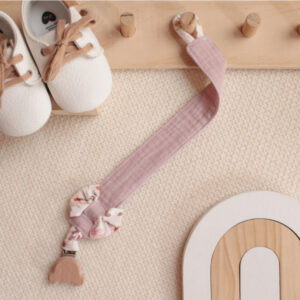 Personalisierte Geschenke für Babys, Personalisierte Geschenke für Neugeborene, Personalisierte Geschenke zur Geburt eines Kindes, Die besten Geschenke für Neugeborene, Originelle Geschenke für Babys mit Namen, Personalisierte Kinderdecke, Kinderdecke mit Namen, Personalisierte Kinderdecke mit Namen für Neugeborene, Name auf der Decke, personalisierte Decke zur Taufe oder zum Geburtstag, Personalisierte Schnullerkette, Schnullerkette