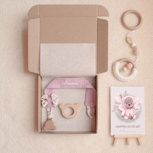 Geschenk zur Geburt personalisiertes Geschenk Baby Geschenk Geburtsgeschenk Geschenk für Neugeborene personalisiertes Babygeschenk Geschenk mit Namen Geburtsdatum Geschenk individuelles Geschenk Baby Baby Andenken Erinnerung an die Geburt personalisierte Kuscheldecke Babydecke mit Namen personalisiertes Stofftier