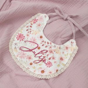 Personalisierte Geschenke für Babys, Personalisierte Geschenke für Neugeborene, Personalisierte Geschenke zur Geburt eines Kindes, Die besten Geschenke für Neugeborene, Originelle Geschenke für Babys mit Namen, Personalisierte Kinderdecke, Kinderdecke mit Namen, Personalisierte Kinderdecke mit Namen für Neugeborene, Name auf der Decke, personalisierte Decke zur Taufe oder zum Geburtstag, Personalisierte Lätzchen, baby Lätzchen