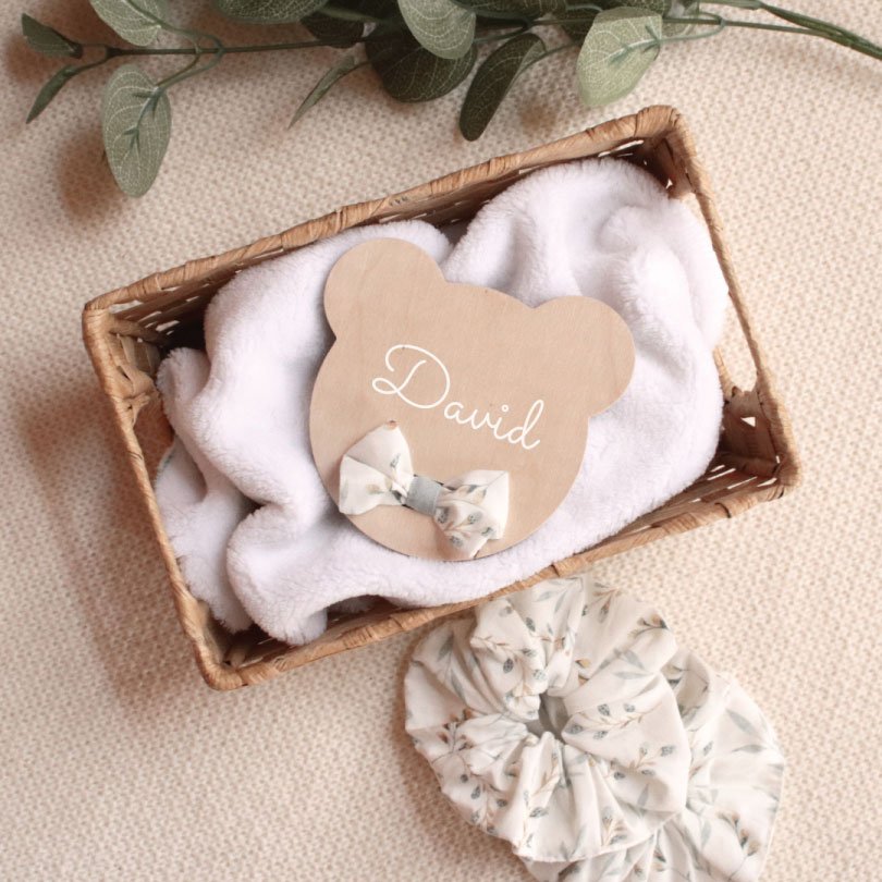 Holz-Erinnerungskarte Holz-Erinnerungskarte Personalisierte Holzkarte Baby Geschenk Geburtsgeschenk Taufgeschenk Erinnerungsgeschenk Holz Gravur Namensschild aus Holz Baby Andenken Erinnerung an die Geburt