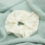 Personalisierte Geschenke für Babys, Personalisierte Geschenke für Neugeborene, Personalisierte Geschenke zur Geburt eines Kindes, Die besten Geschenke für Neugeborene, Originelle Geschenke für Babys mit Namen, Geschenk für Mama, Geschenk für die frischgebackene Mutter, scrunchie