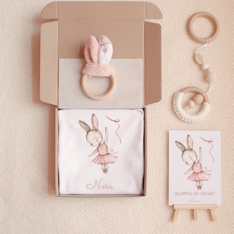 Geschenk zur Geburt personalisiertes Geschenk Baby Geschenk Geburtsgeschenk Geschenk für Neugeborene personalisiertes Babygeschenk Geschenk mit Namen Geburtsdatum Geschenk individuelles Geschenk Baby Baby Andenken Erinnerung an die Geburt personalisierte Kuscheldecke Babydecke mit Namen personalisiertes Stofftier